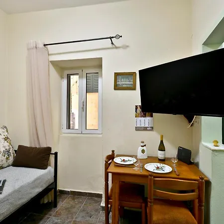 アパート Katehi コルフ島